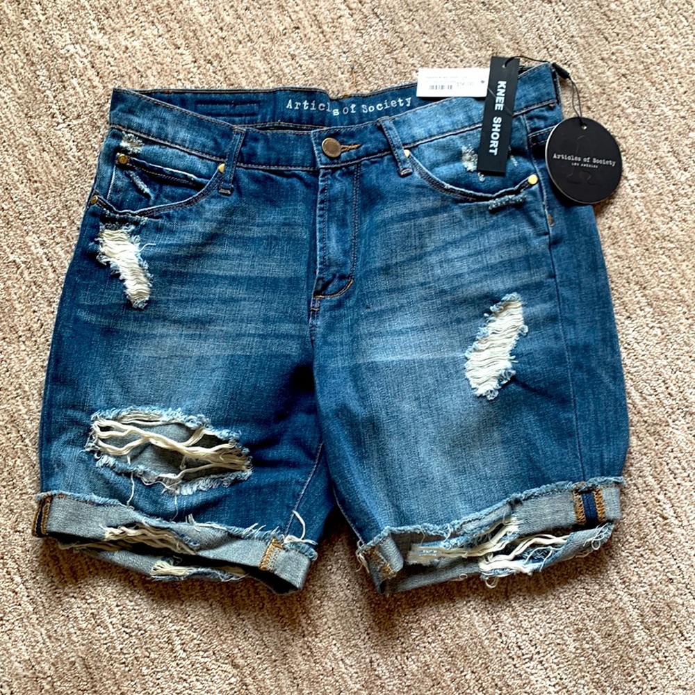 NWT Articles of Society distressed shorts- size 27